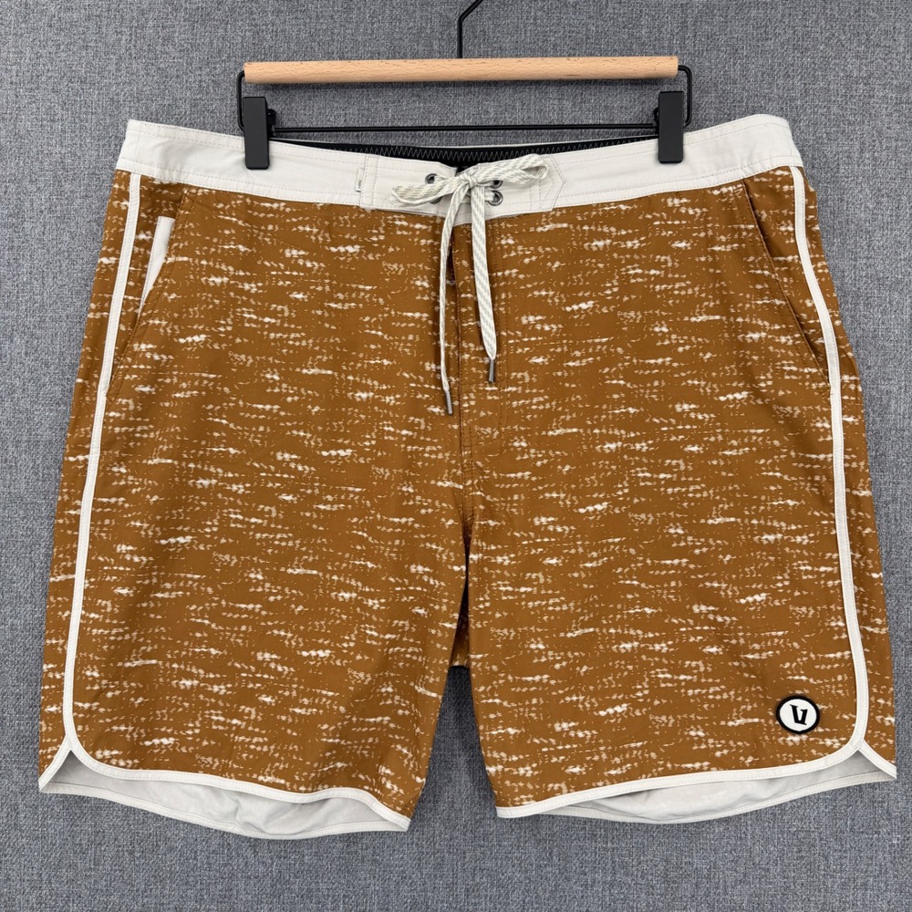 Vuori Mens Swim Trunks Board Shorts Size 36 Athletic Beach Vacation